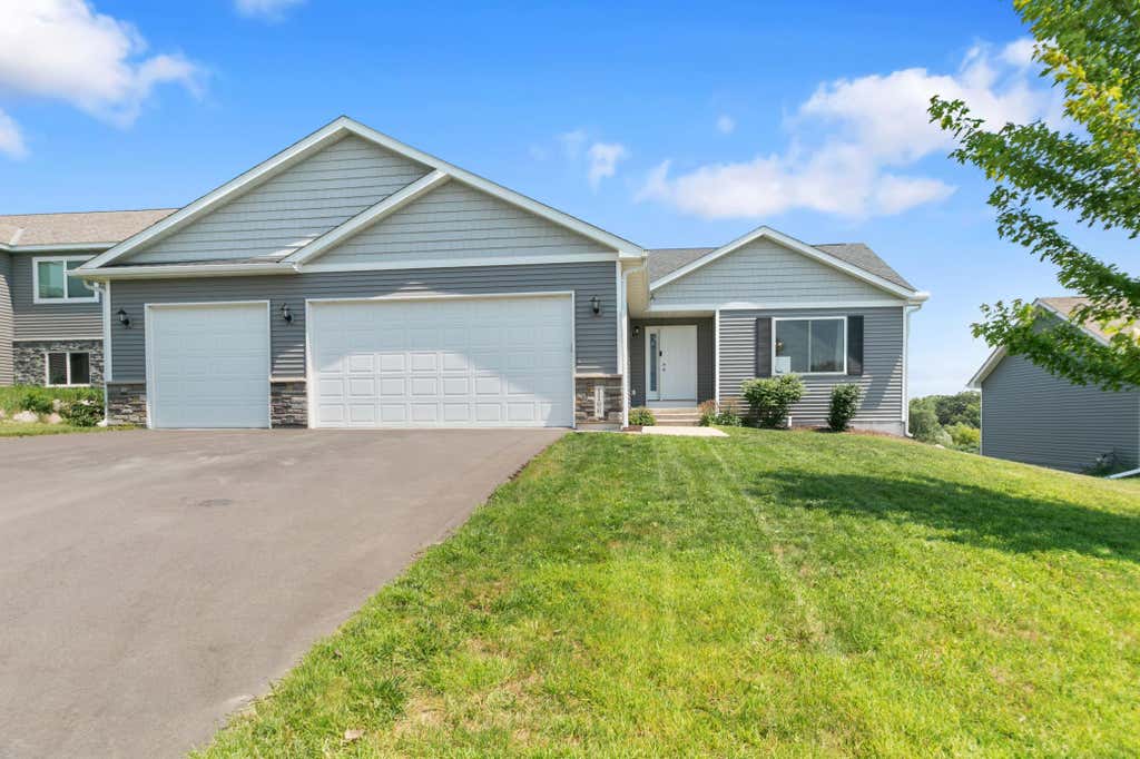 Photo of 1106 Rolling Hills Drive NW, Montgomery, MN 56069 (MLS # 7120199)