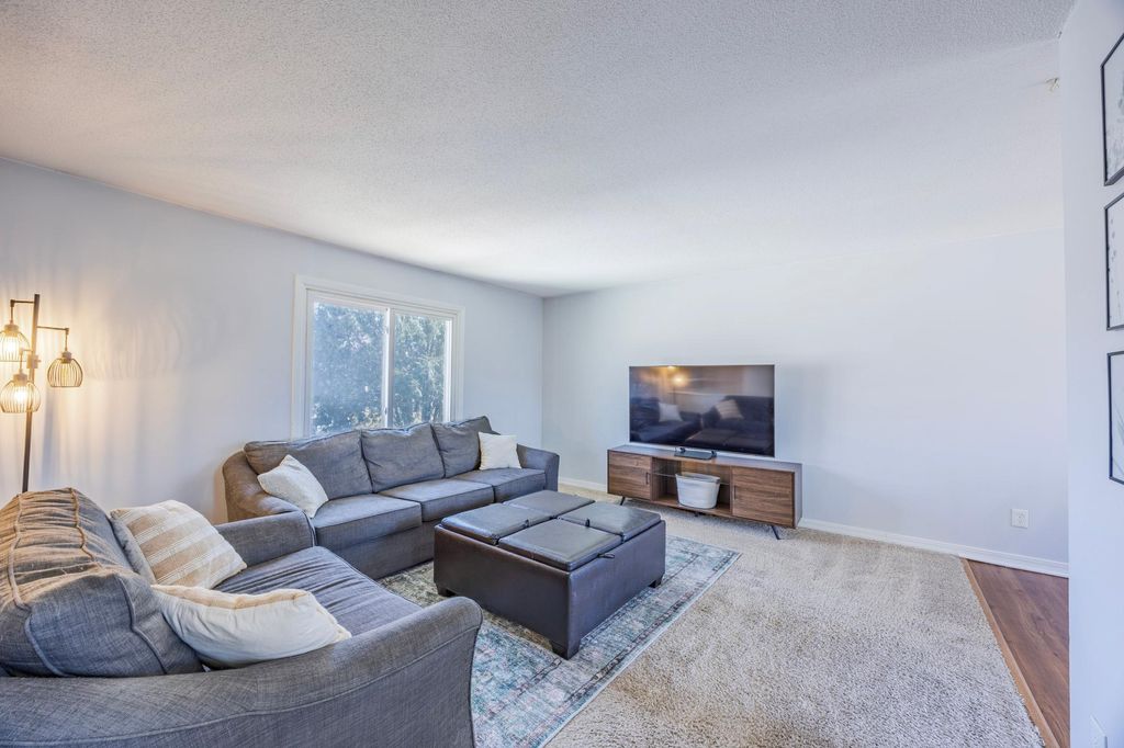 Photo of 10520 Unity Street NW, Coon Rapids, MN 55433 (MLS # 7027367)