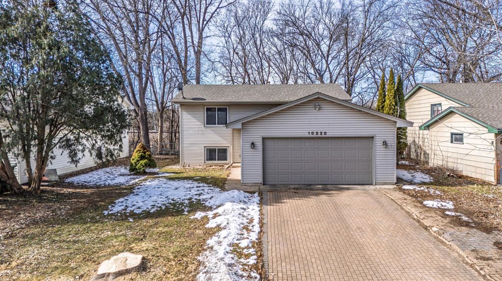 Photo of 10520 Unity Street NW, Coon Rapids, MN 55433 (MLS # 7027367)
