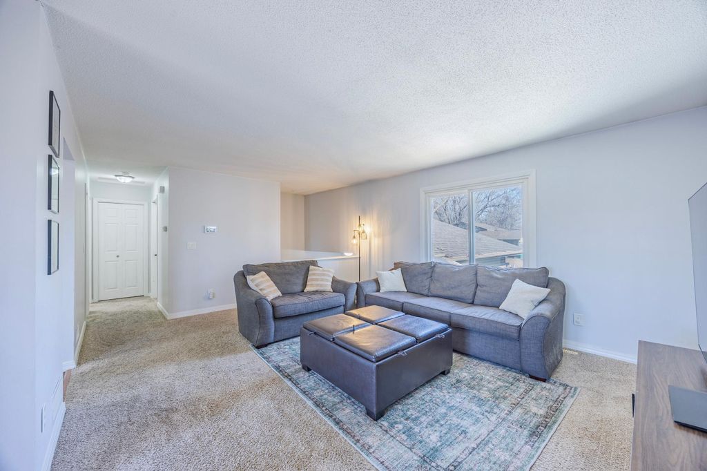 Photo of 10520 Unity Street NW, Coon Rapids, MN 55433 (MLS # 7027367)