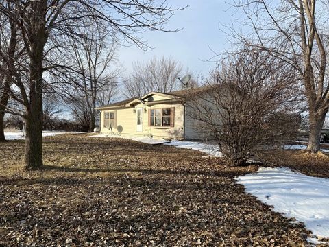 Photo of 35947 US Highway 71, Redwood Falls, MN 56283 (MLS # 7007973)