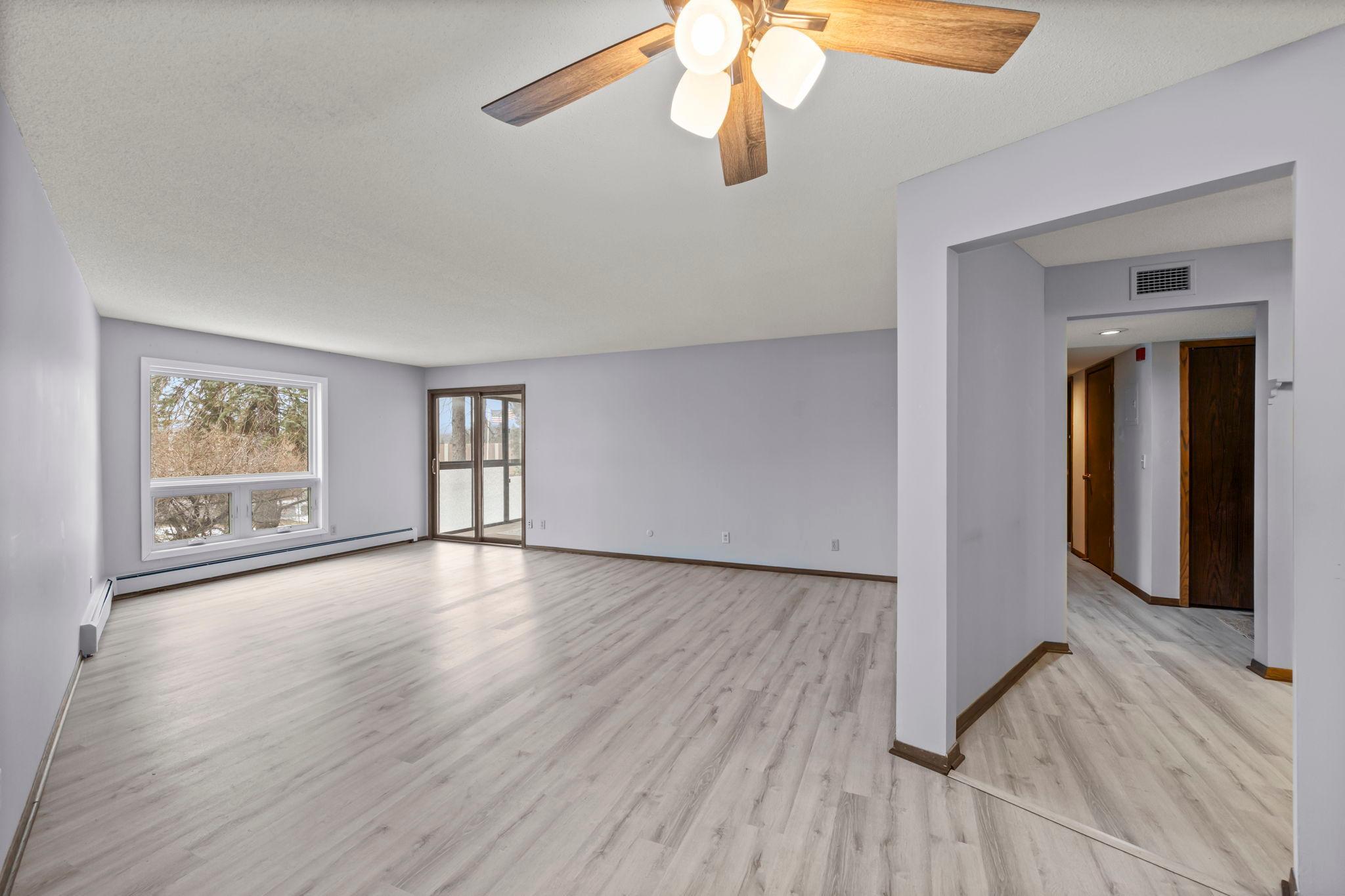 2485 Canabury Drive 212