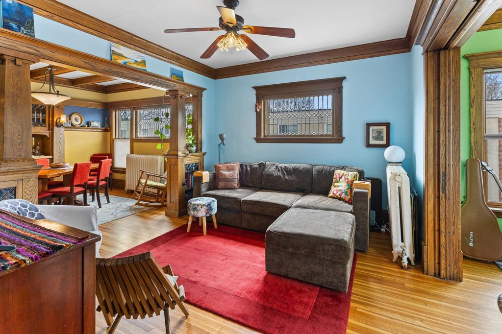 Photo of 2717 Pleasant Avenue #3, Minneapolis, MN 55408 (MLS # 7049211)