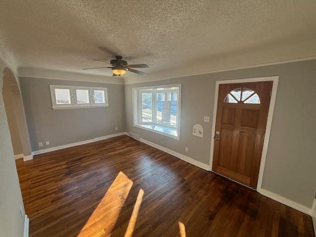 Photo of 3419 Johnson Street NE, Minneapolis, MN 55418 (MLS # 7020842)