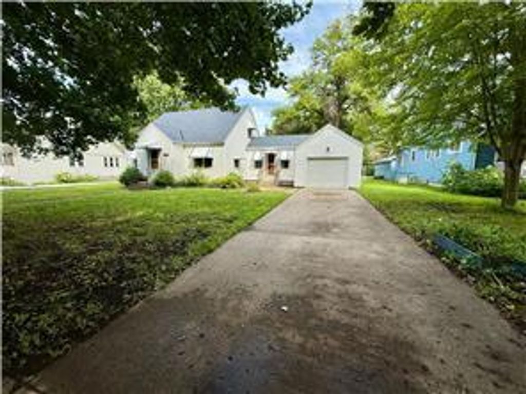 Photo of 705 N Carver Street, Winthrop, MN 55396 (MLS # 7010542)