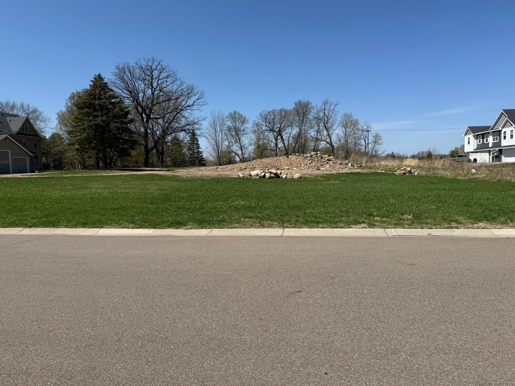 Photo of 4930 Radio Drive, Woodbury, MN 55129 (MLS # 7014326)