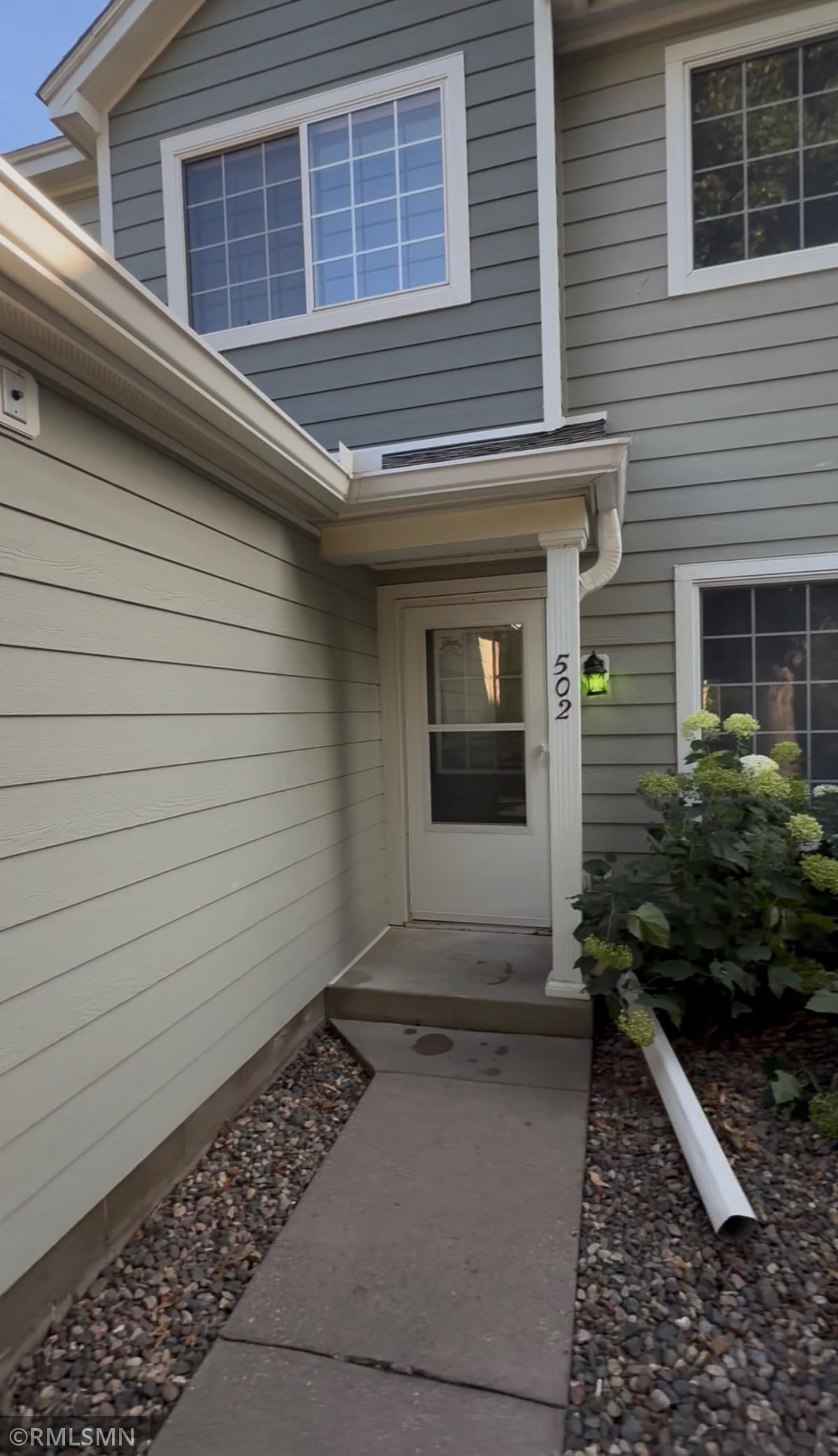 502 Mariner Way