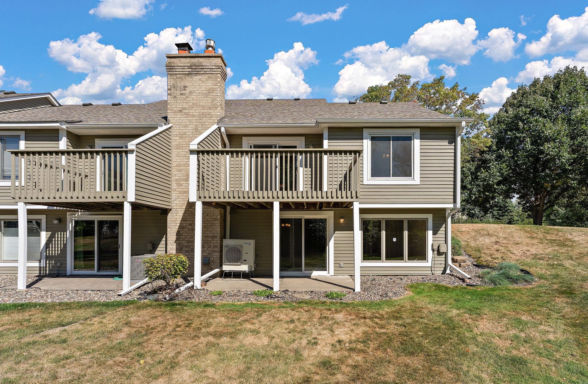 978 Winterberry Drive