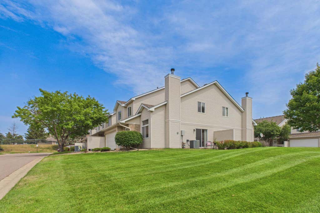 Photo of 7797 Hemingway Avenue S, Cottage Grove, MN 55016 (MLS # 7120455)