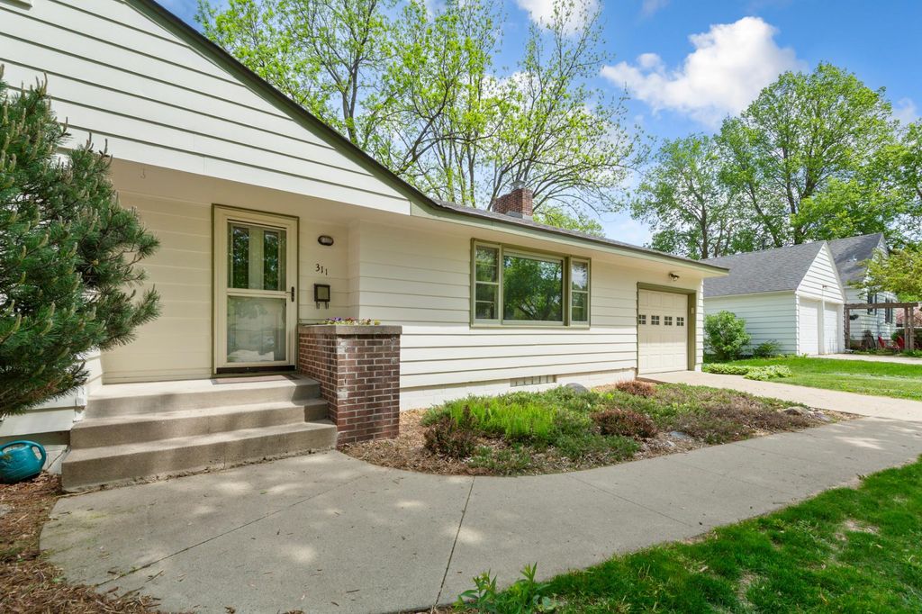Photo of 311 7th Street E, Northfield, MN 55057 (MLS # 7076243)