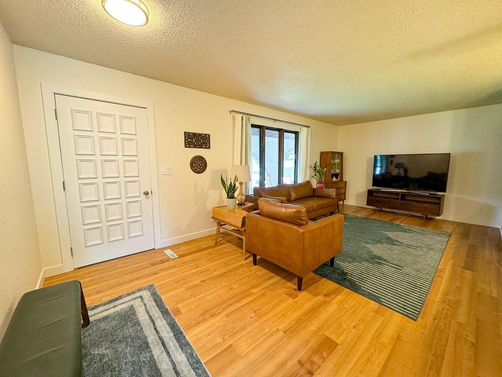 Photo of 1312 Somerset Road, Fergus Falls, MN 56537 (MLS # 7090340)