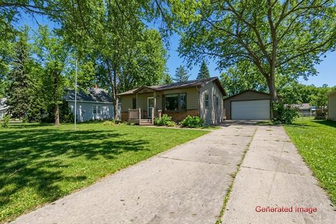 Photo of 324 N Gilman Avenue, Litchfield, MN 55355 (MLS # 7033972)