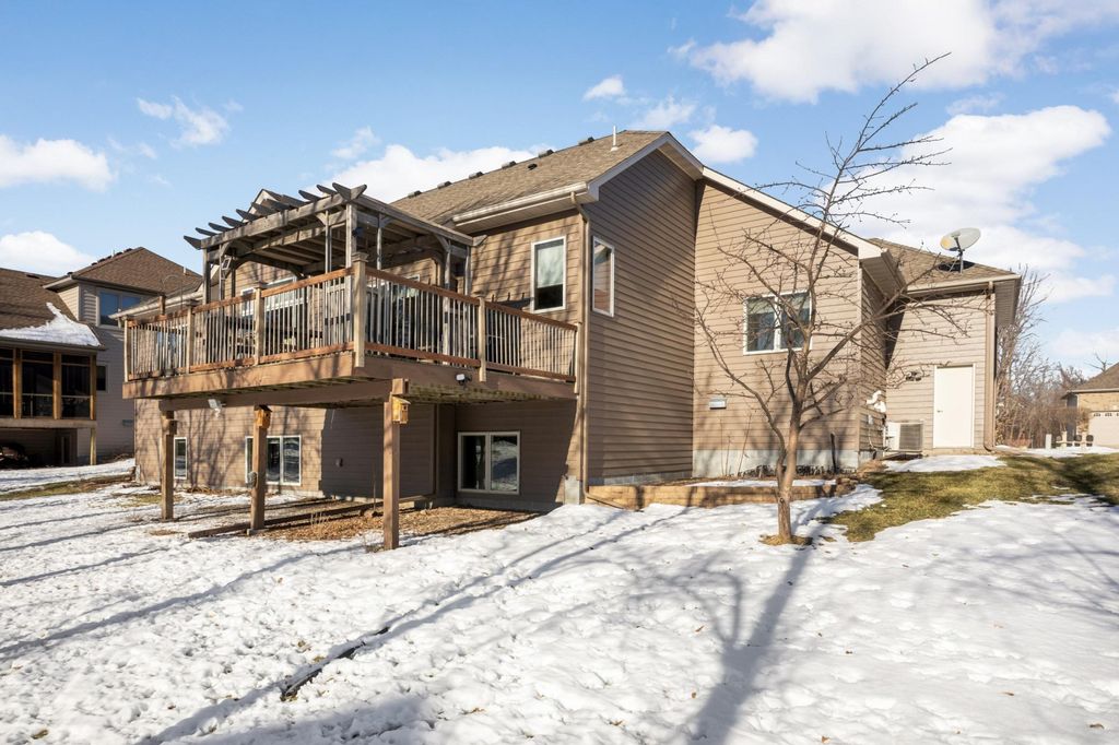 Photo of 18481 98th Place N, Maple Grove, MN 55311 (MLS # 6813744)