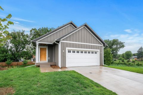 230 Mccarrons Place W Roseville MN 55113