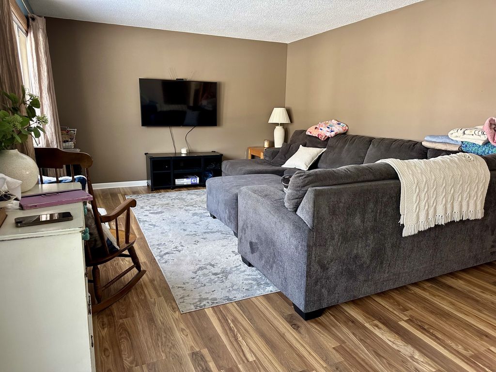 Photo of 732 127th Lane NE, Blaine, MN 55434 (MLS # 7036954)