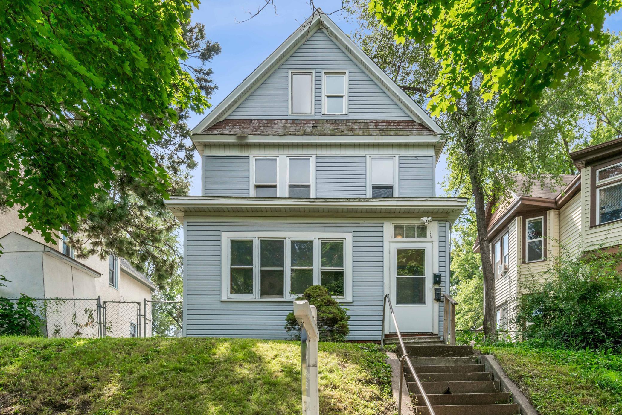 818 Edmund Avenue