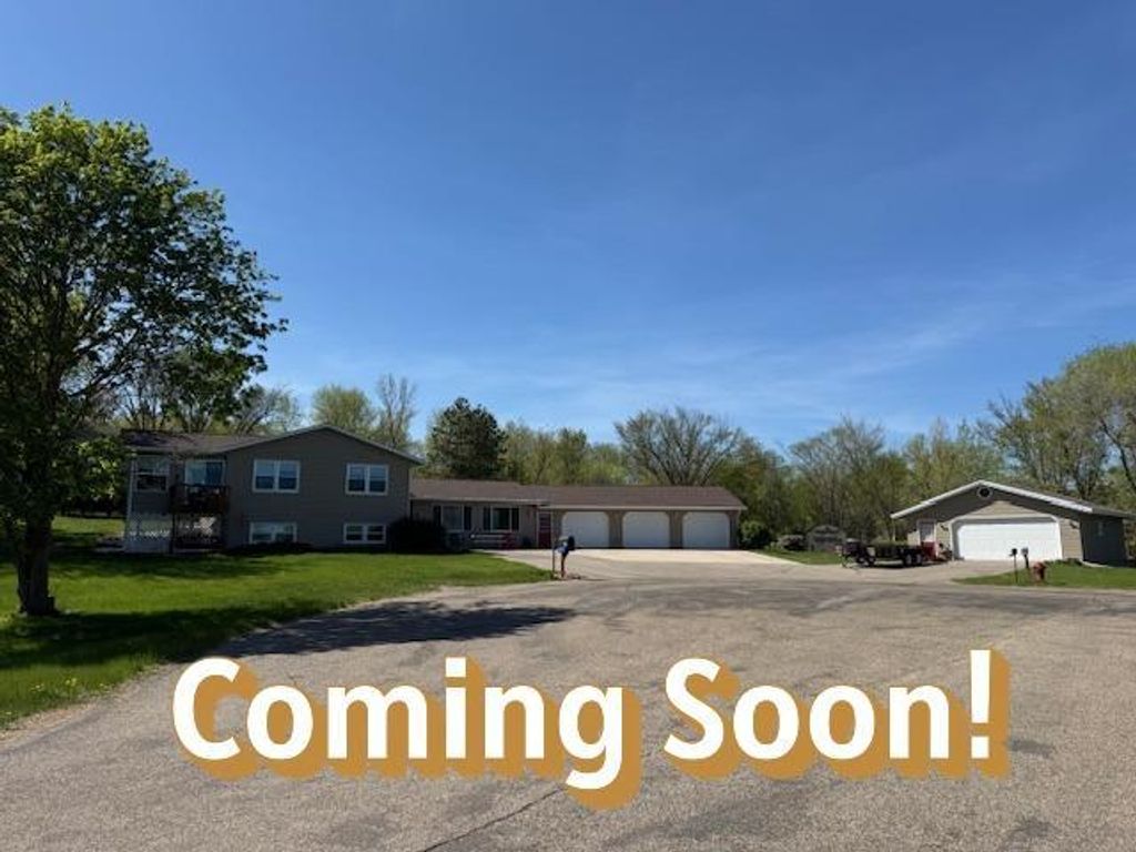 Photo of 104 Pheasant Lane, Battle Lake, MN 56515 (MLS # 7073000)