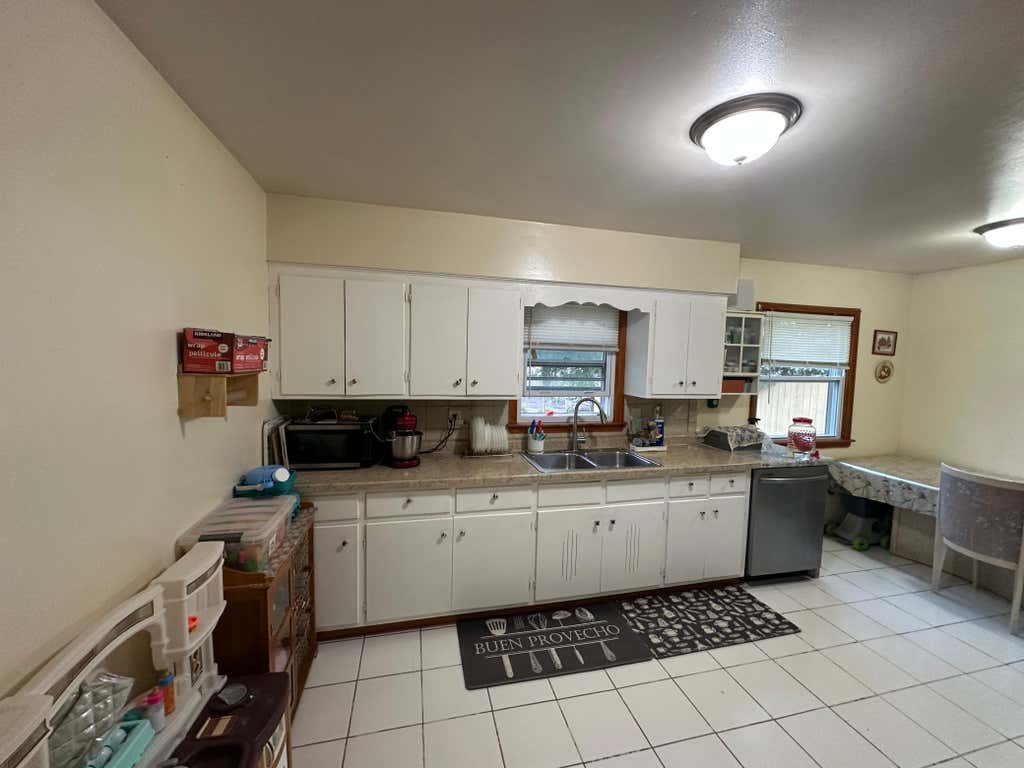 Photo of 4039 Main Street NE, Columbia Heights, MN 55421 (MLS # 7103738)