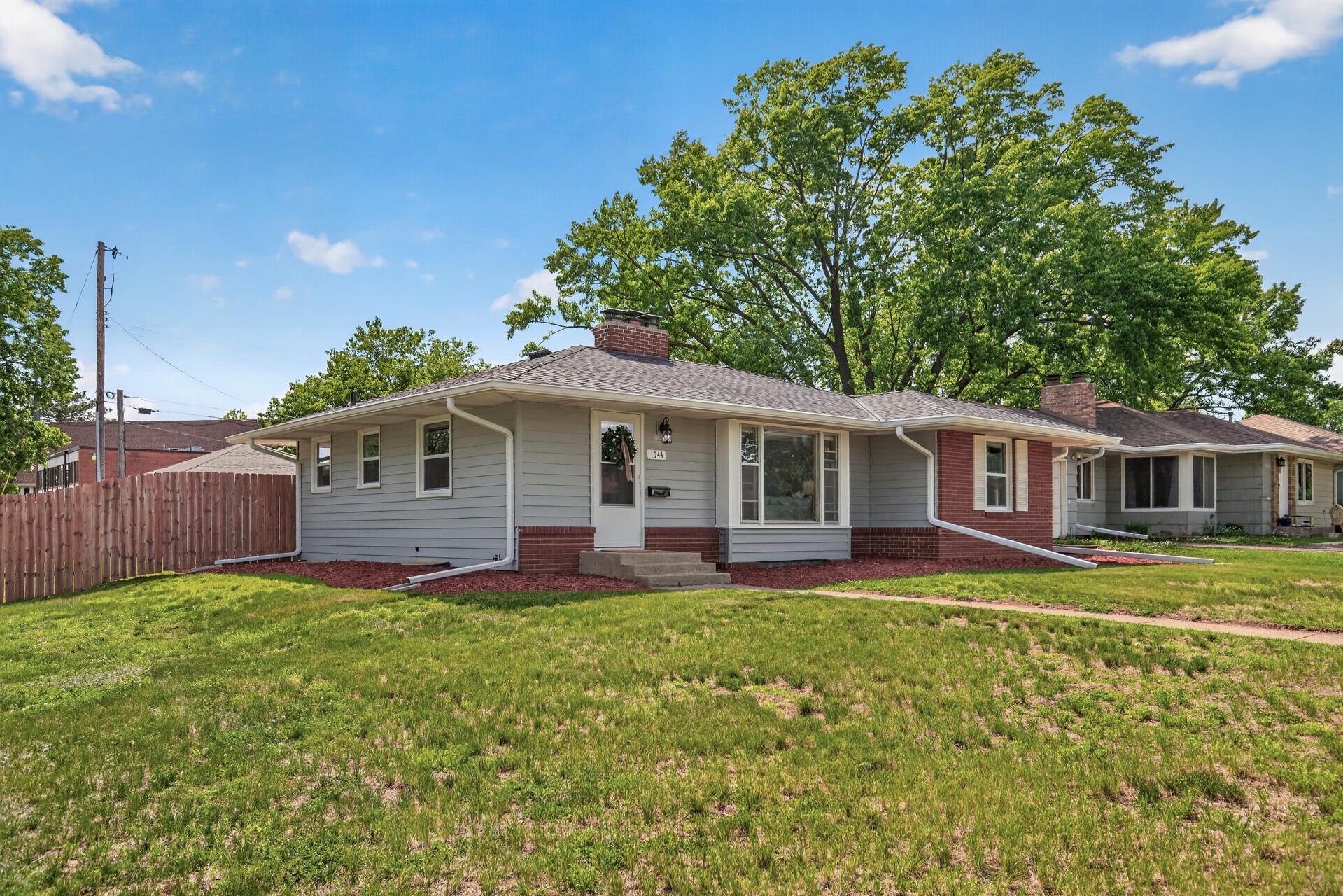 1544 Fern Drive