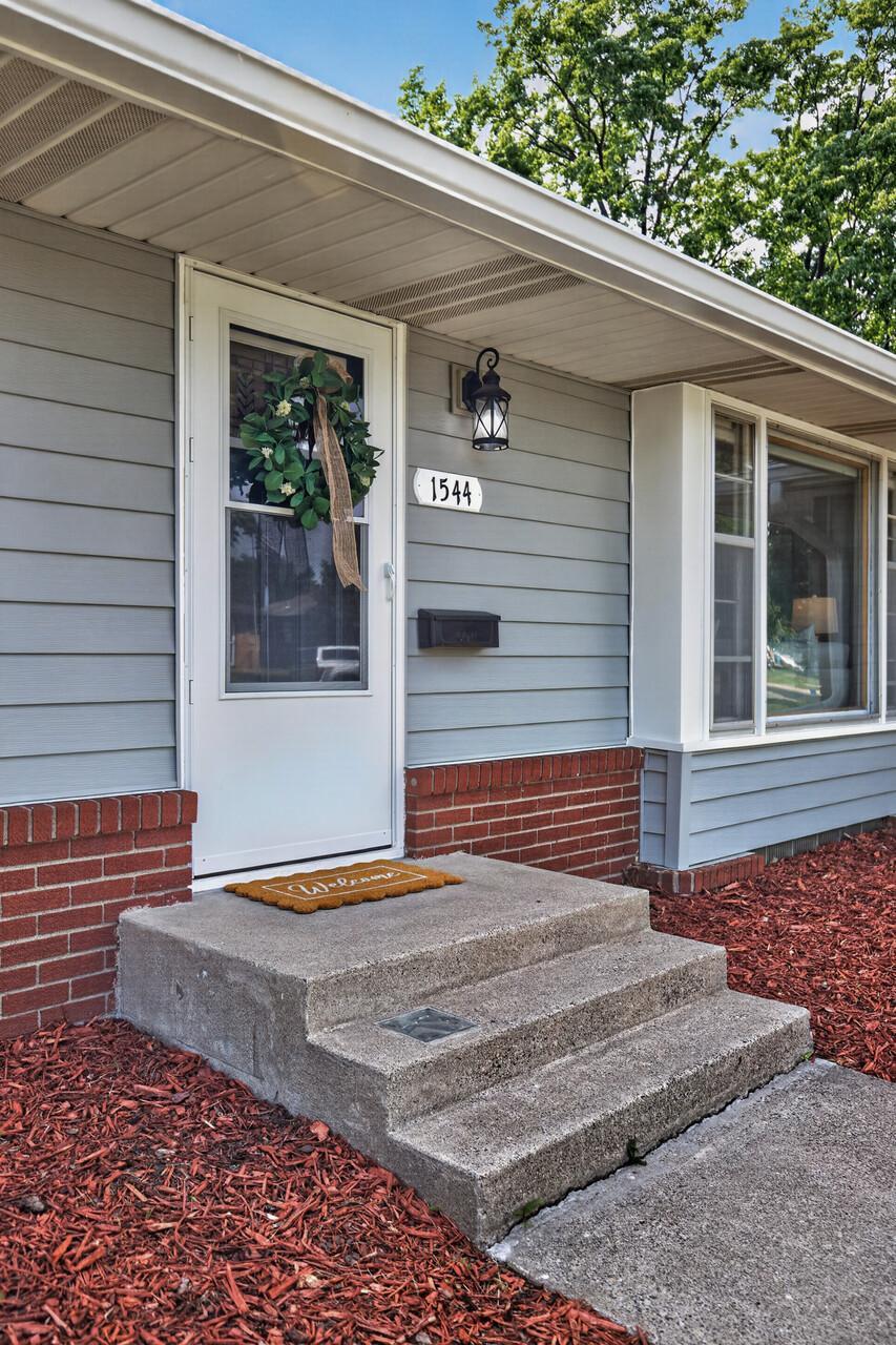 1544 Fern Drive