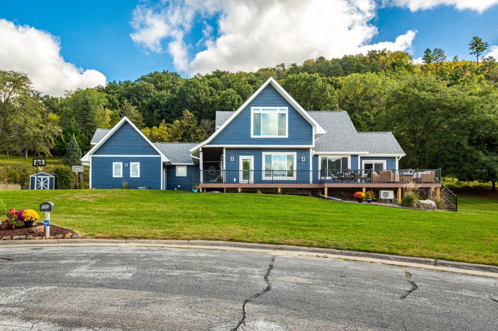 Photo of 720 Trisdahl Court, Rushford, MN 55971 (MLS # 7142900)
