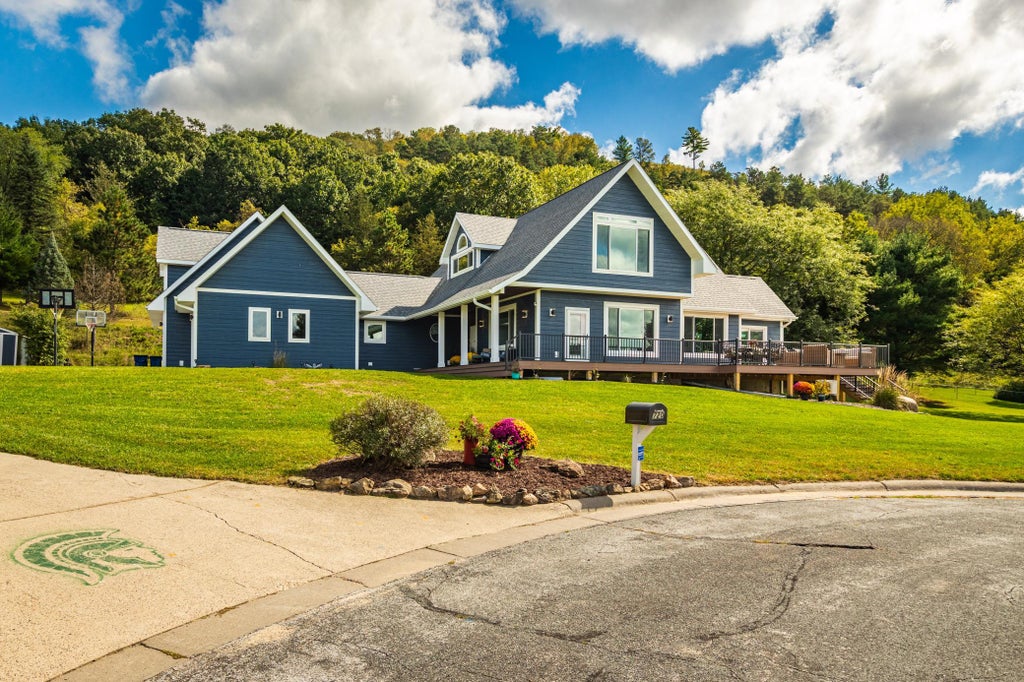 Photo of 720 Trisdahl Court, Rushford, MN 55971 (MLS # 7142900)