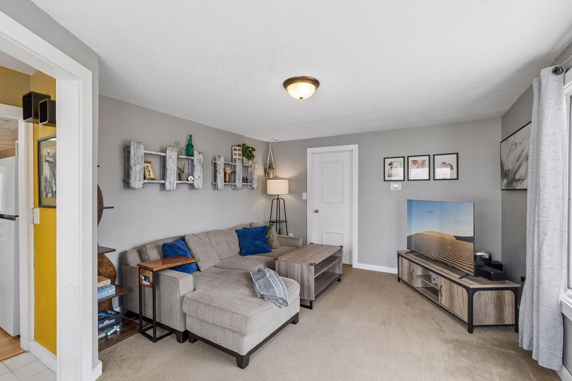 4435 Arthur Street NE