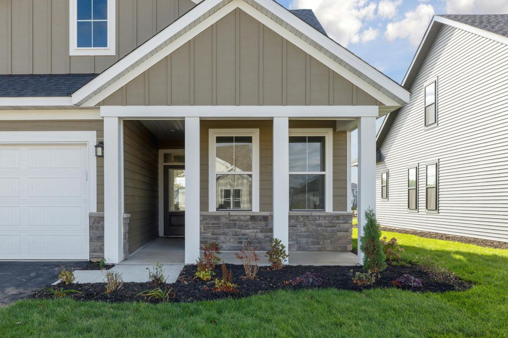 Photo of 10933 37th Street N, Lake Elmo, MN 55042 (MLS # 7083687)