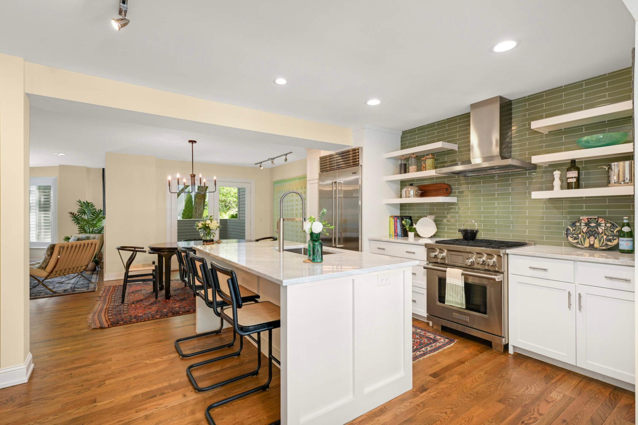 28 Greenway Gables