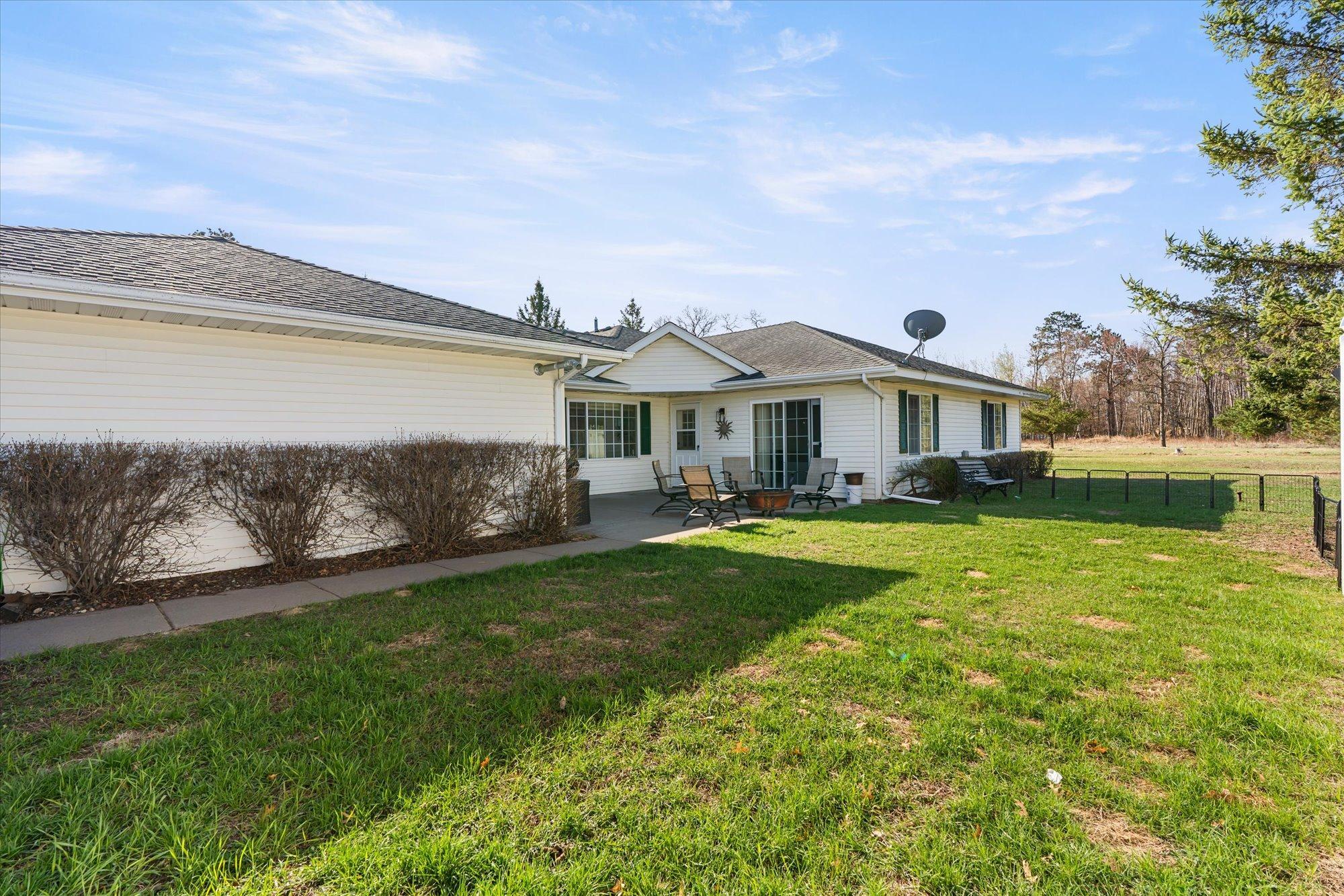 37356 Carefree Drive 16