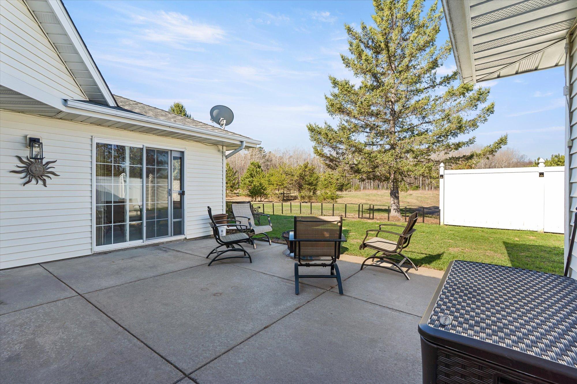 37356 Carefree Drive 16