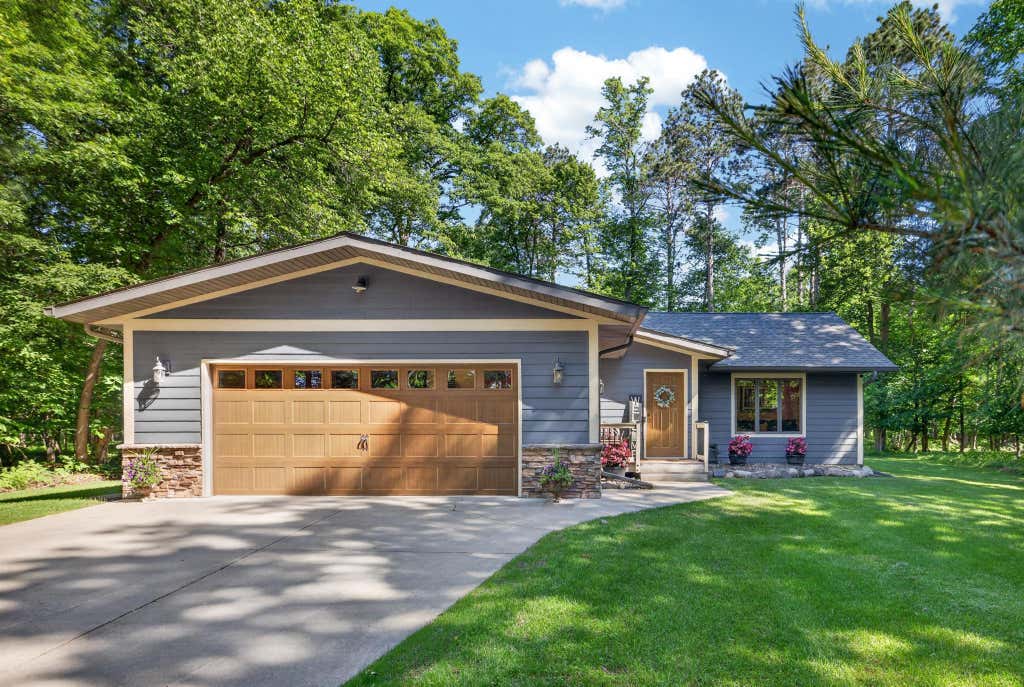 Photo of 6108 Bittersweet Lane, Nisswa, MN 56468 (MLS # 7132982)