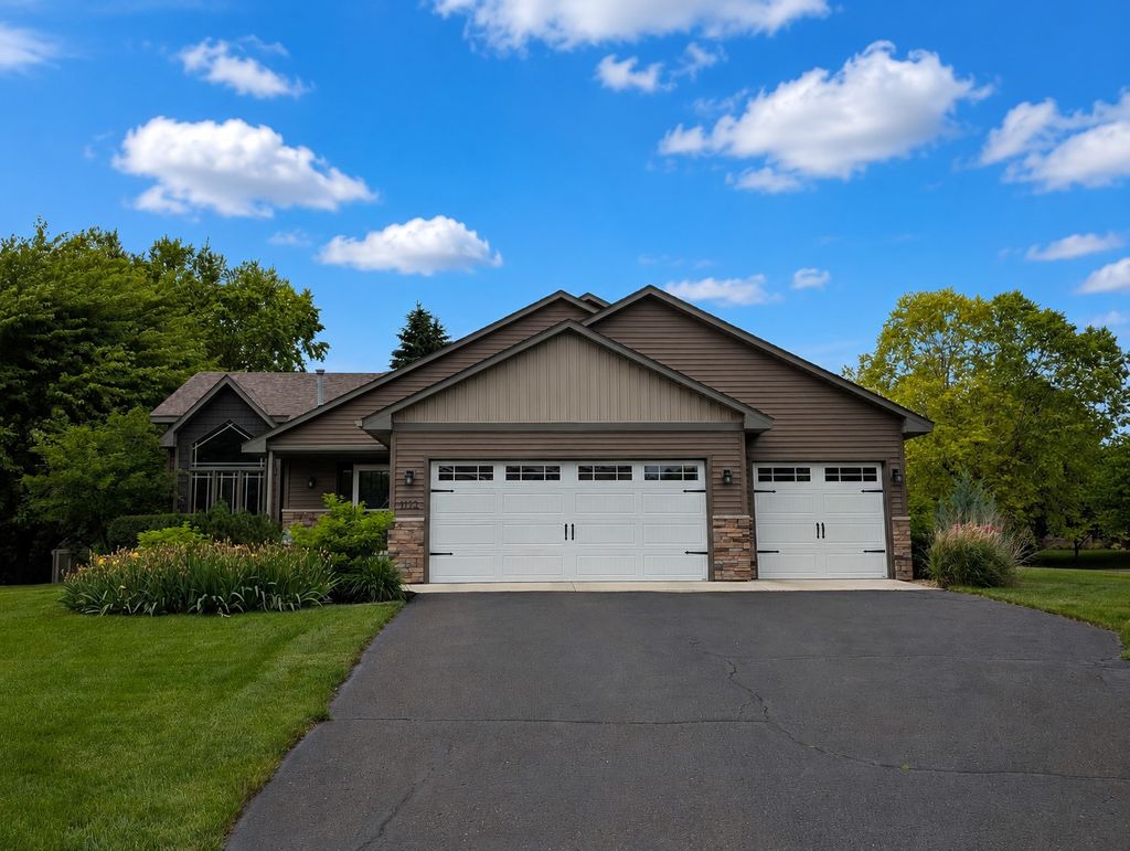 Photo of 1173 Ruffed Grouse Court, Lino Lakes, MN 55014 (MLS # 7091594)