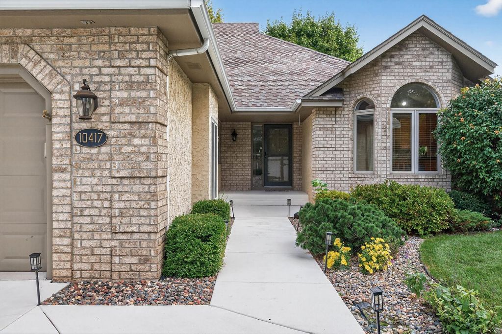 Photo of 10417 Fawns Way, Eden Prairie, MN 55347 (MLS # 7047857)