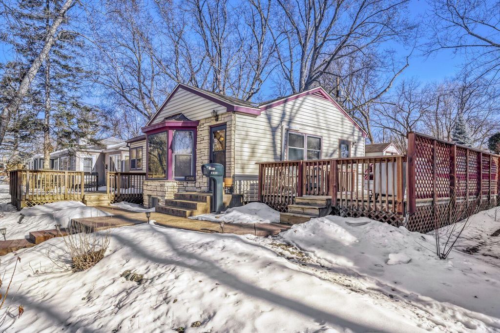 Photo of 2506 Meridian Drive, Golden Valley, MN 55422 (MLS # 7014055)