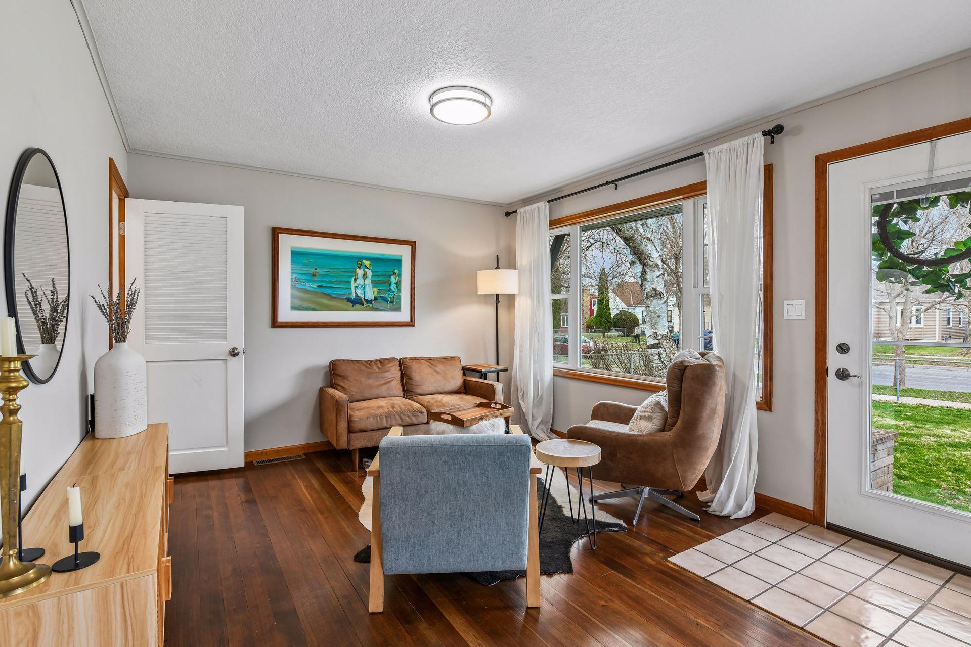 2924 Hampshire Avenue S