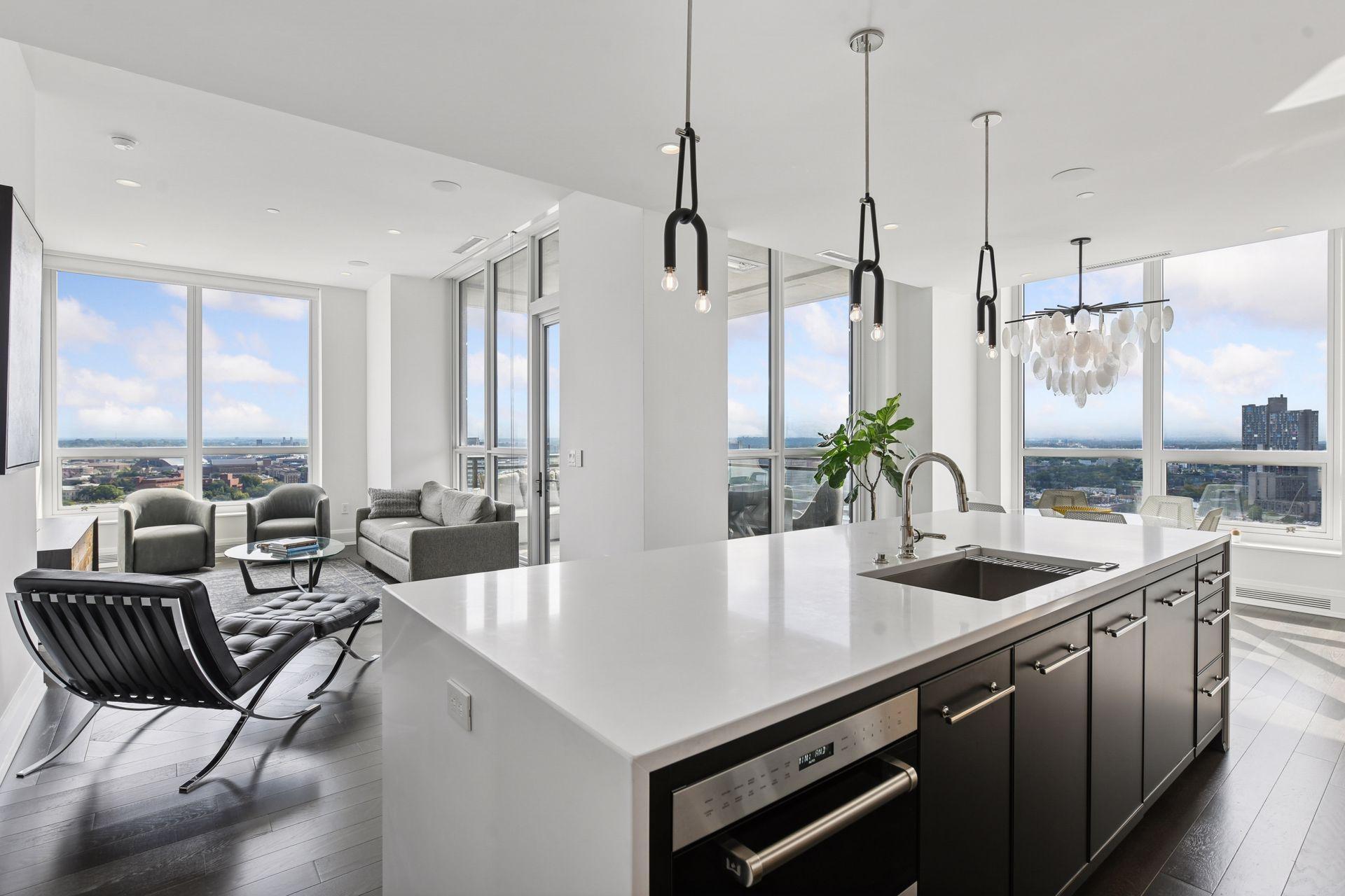 1111 W River Parkway 23D