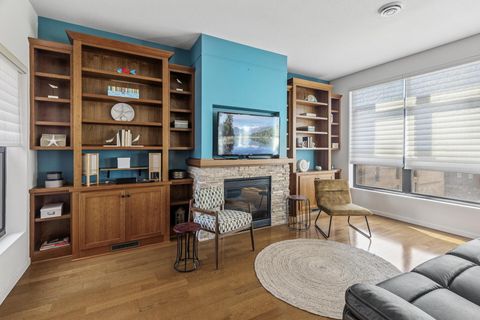 270 4th Street E 401 Saint Paul MN 55101