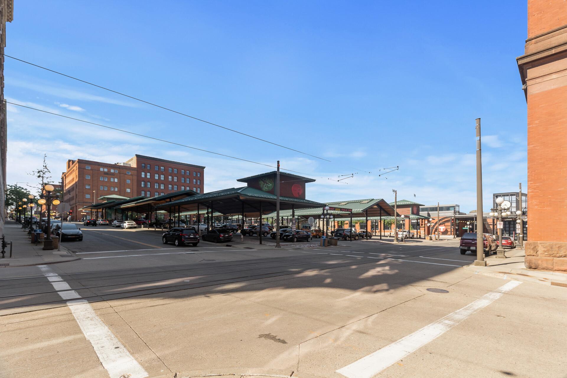 Saint Paul, Minnesota 55101, United States, 2 Bedrooms Bedrooms, ,2 BathroomsBathrooms,Residential,Active,135920