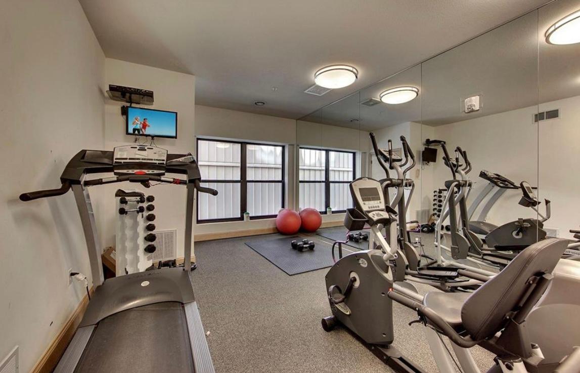 Saint Paul, Minnesota 55101, United States, 2 Bedrooms Bedrooms, ,2 BathroomsBathrooms,Residential,Active,135920