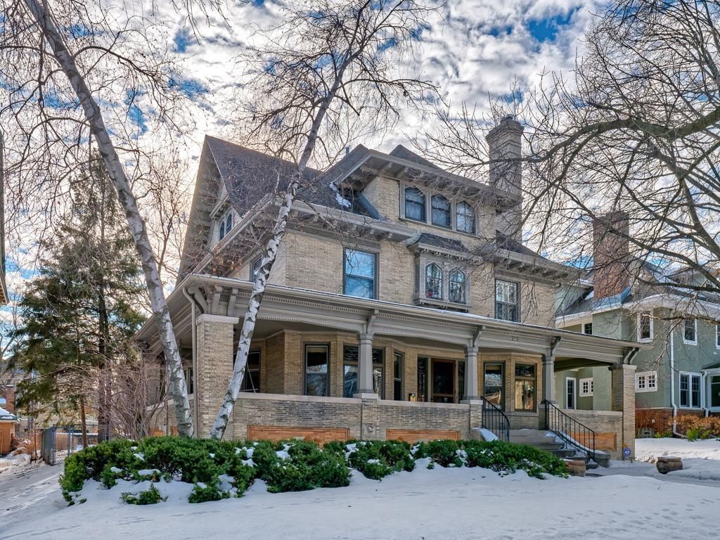 Photo of 716 Lincoln Avenue, Saint Paul, MN 55105 (MLS # 7006897)