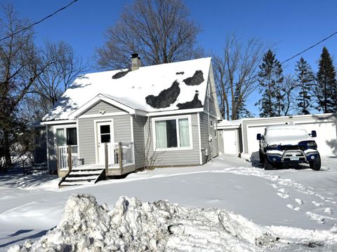 309 Washington Avenue NE Fertile MN 56540