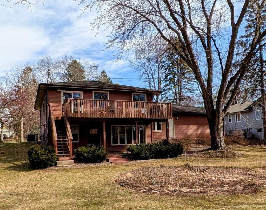 Photo of 1114 Maple Street, Northfield, MN 55057 (MLS # 7032261)