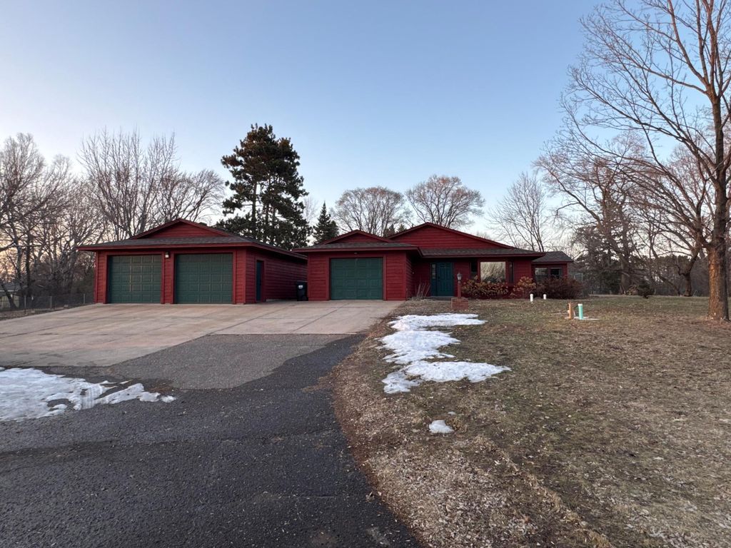 Photo of 509 Heritage Blvd Blvd NW, Isanti, MN 55040 (MLS # 7030136)