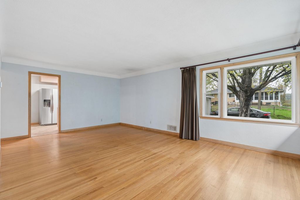 Photo of 1765 Galtier Street, Roseville, MN 55113 (MLS # 7058941)