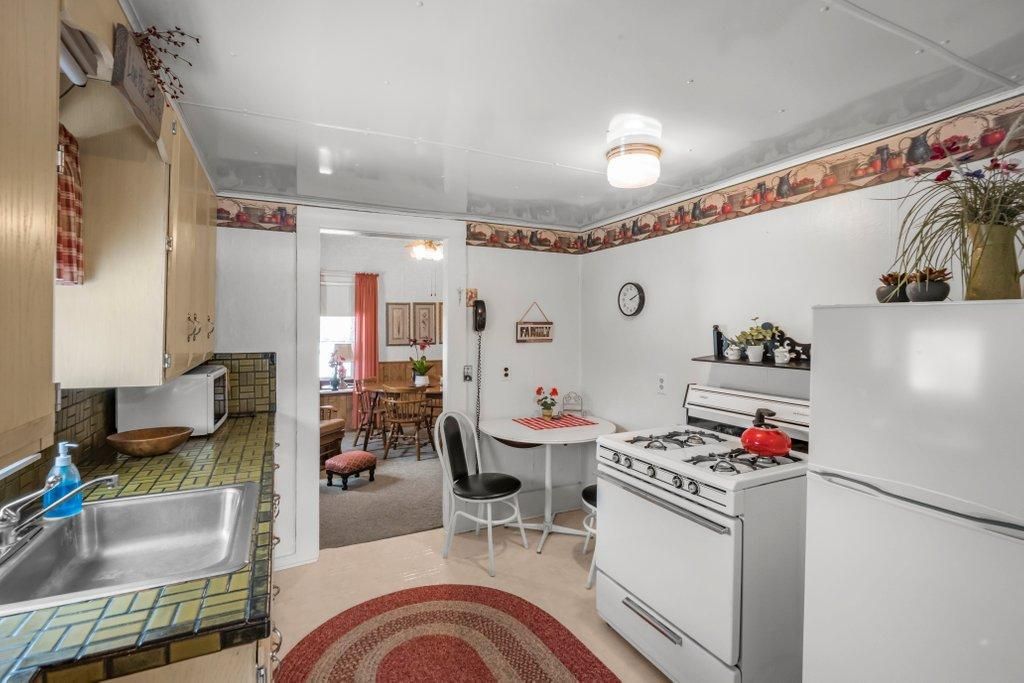 Photo of 130 S 6th Street, Bird Island, MN 55310 (MLS # 6823127)