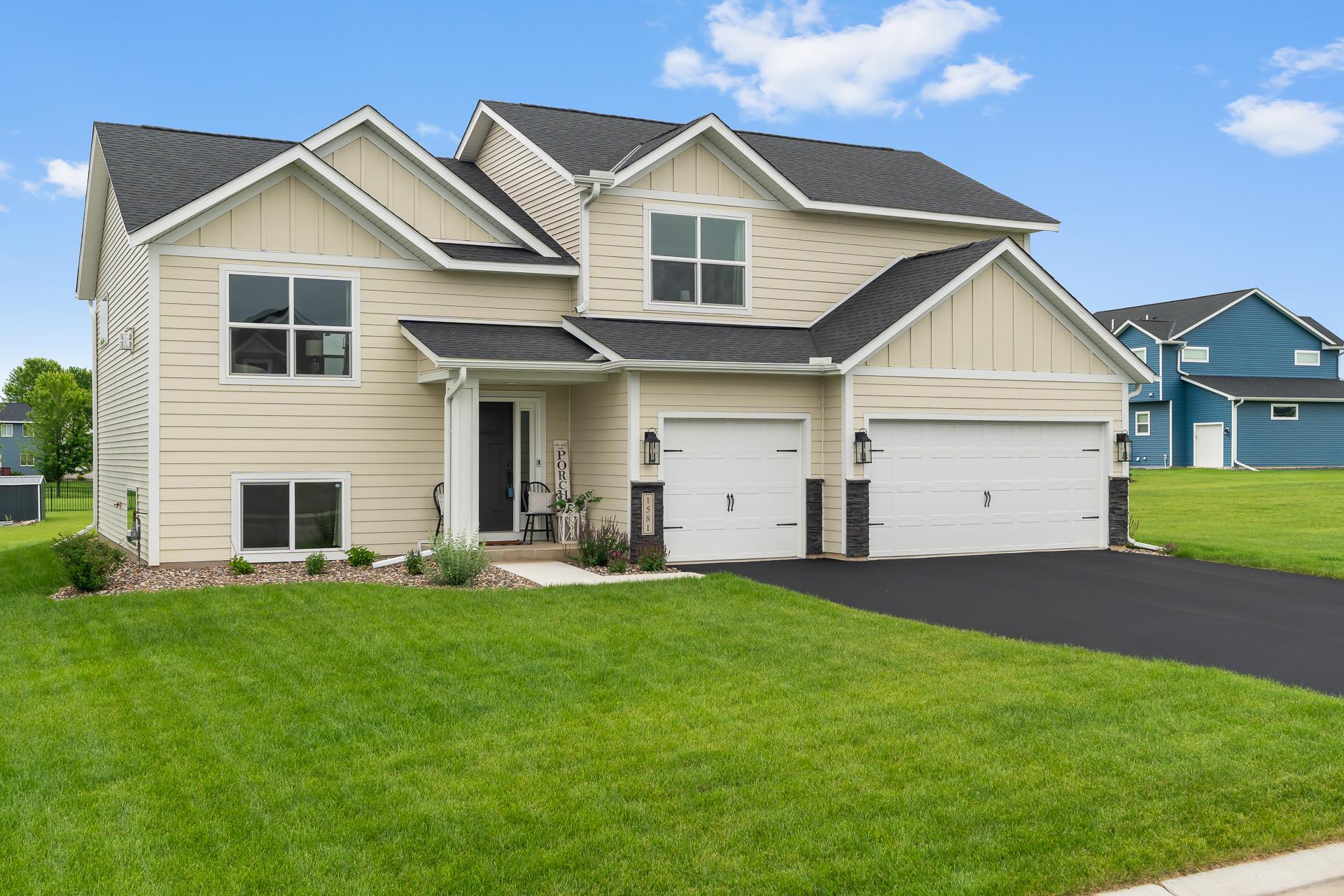 1581 Philipp Way