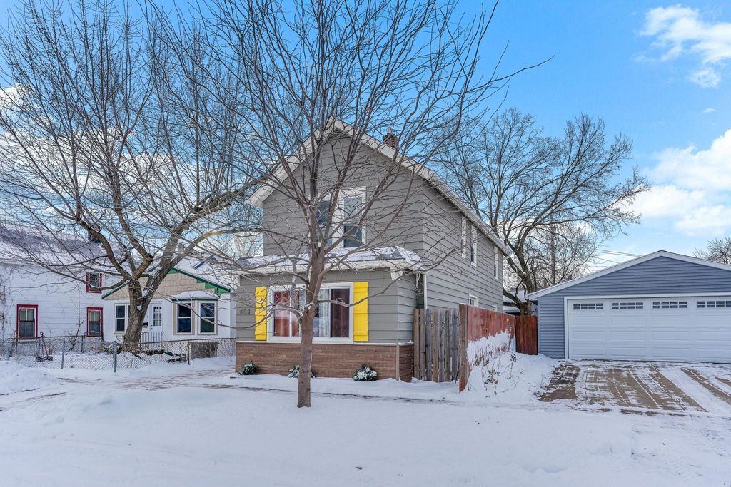 Photo of 454 Michigan Street, Saint Paul, MN 55102 (MLS # 6823856)