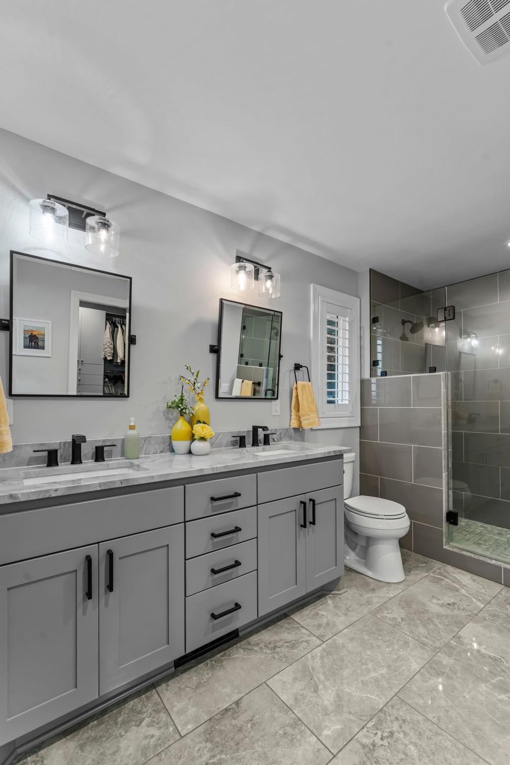 Saint Paul, Minnesota, 55126, United States, 4 Bedrooms Bedrooms, ,4 BathroomsBathrooms,Residential,Active,2027818