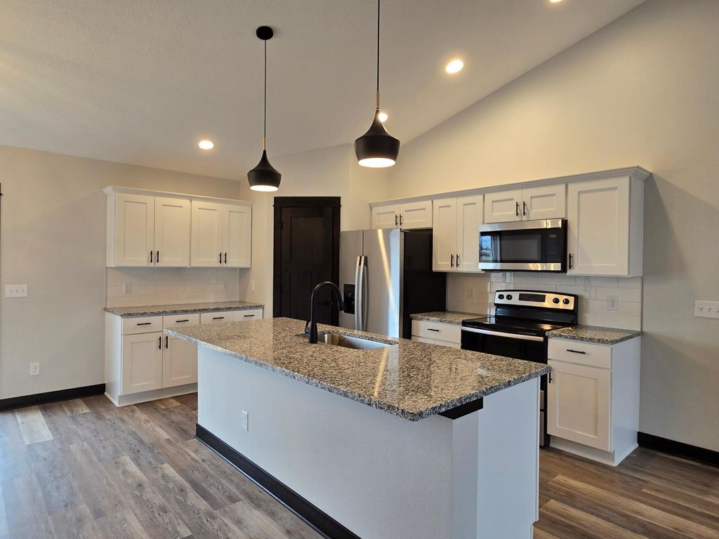 Photo of 893 Mill Race Court, Madelia, MN 56062 (MLS # 7037575)